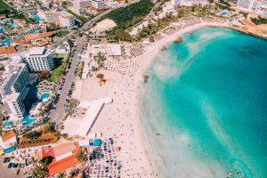 CYPRUS: Internships in luxurious hotels, summer 2022