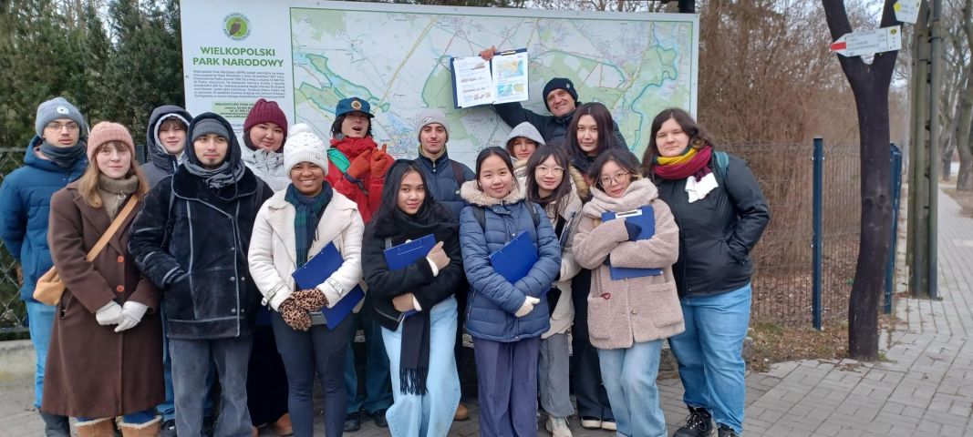 Śladami Lądolodu - studenci Erasmus+ podczas warsztatów terenowych w Wielkopolskim Parku Narodowym